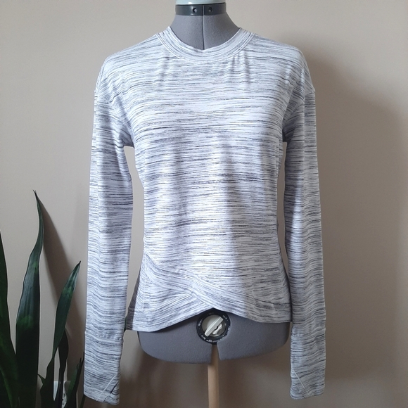 Lululemon Close To Crossing Long Sleeve - Picture 3 of 7